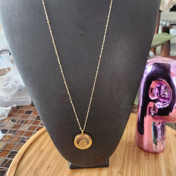 Custom floating initial A & J heart & arrow gold tone necklace - Picture 2 of 3